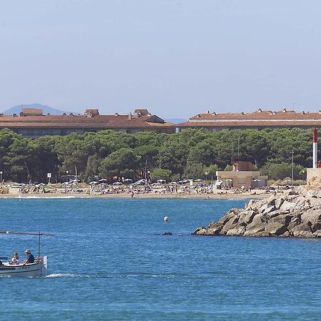 Apartamentos Salles Beach L'Estartit Exteriör bild