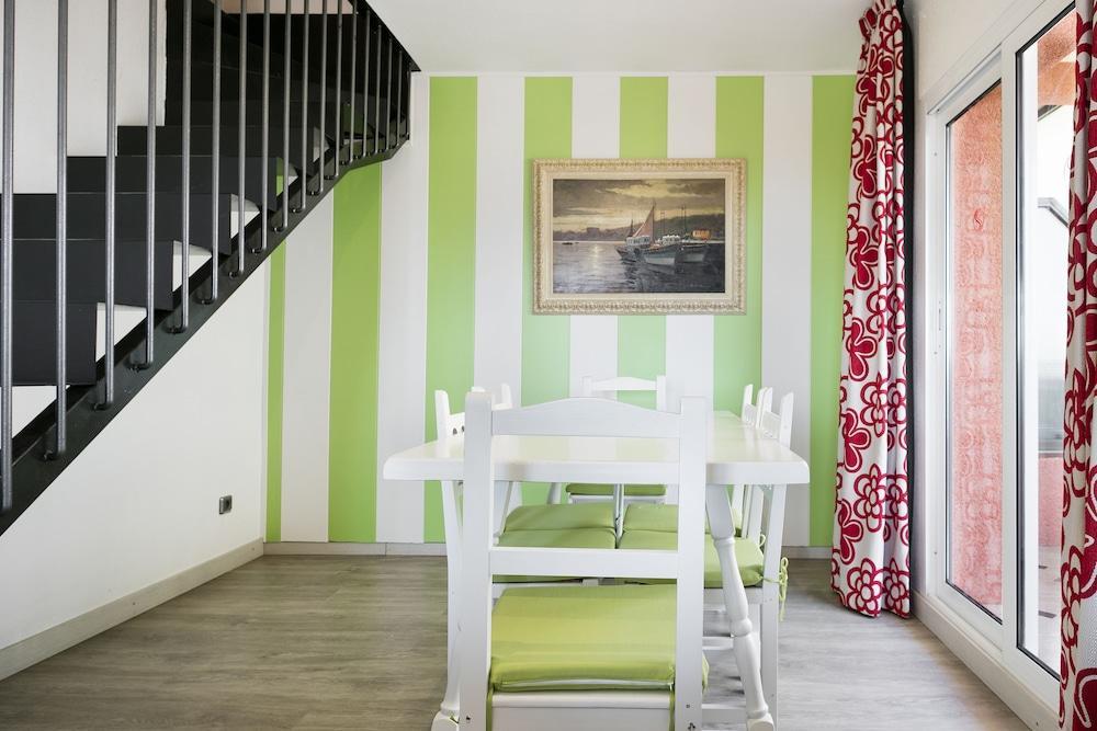 Apartamentos Salles Beach L'Estartit Exteriör bild