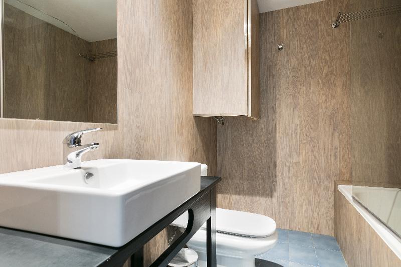 Apartamentos Salles Beach L'Estartit Exteriör bild