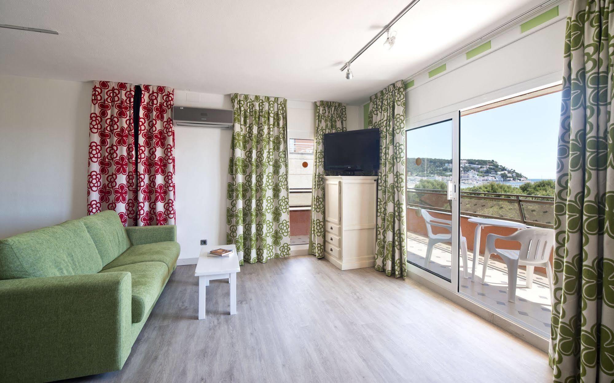 Apartamentos Salles Beach L'Estartit Exteriör bild